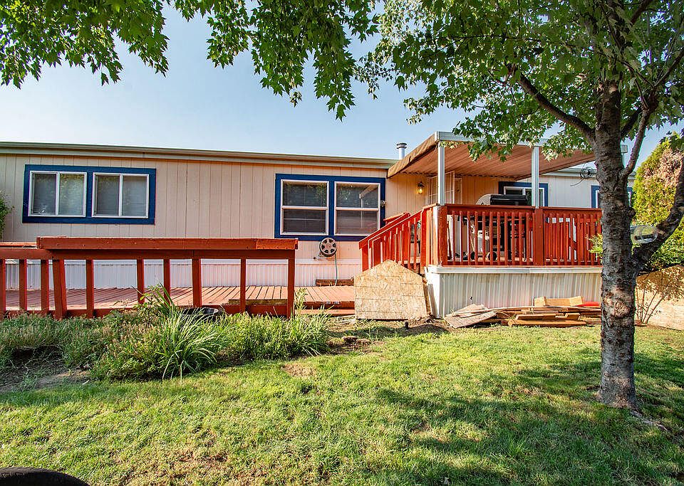 1st image of 2552 Thorn Oak Dr Spc 24