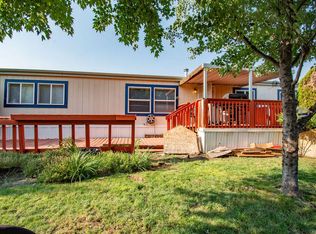 2552 Thorn Oak Dr SPC 24, Medford, OR 97501