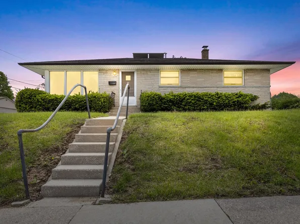 3553 East Bottsford AVENUE, Cudahy, WI 53110