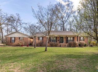 2022 Oakleaf Ln NE, Arab, AL 35016