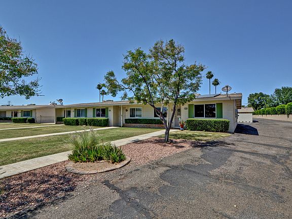 3rd image of 9237 N 111th Ave