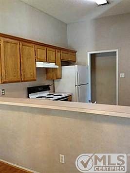 3rd image of 5319 Northridge Blvd