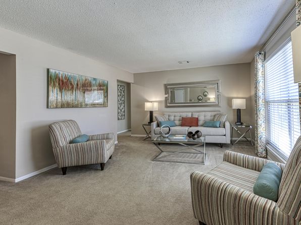 1225 Willowbrook Dr SE #1-8406