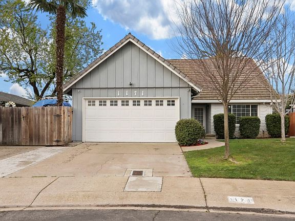 2nd image of 1171 Port Chelsea Cir