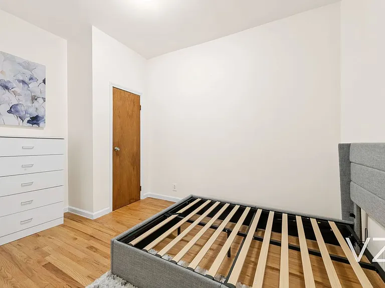 515 W 111th St #2-A — Photo 5
