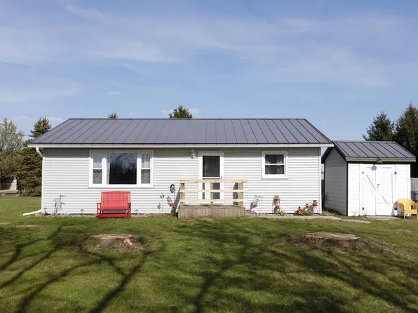 4595 S County Line Hwy, Deerfield, MI 49238