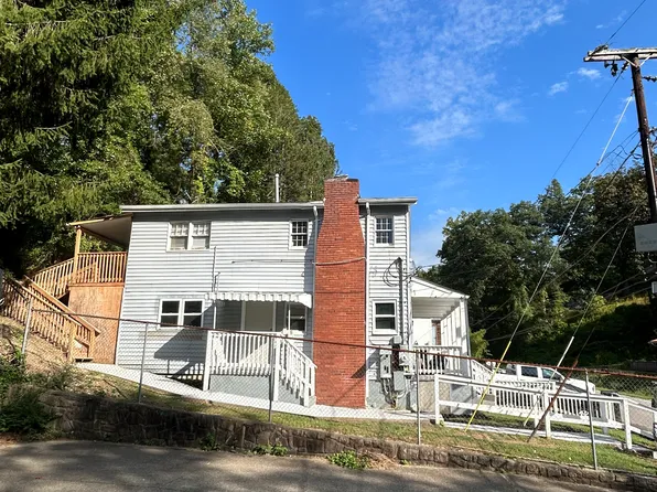 547 Garrison Ave #1/2, Charleston, WV 25302