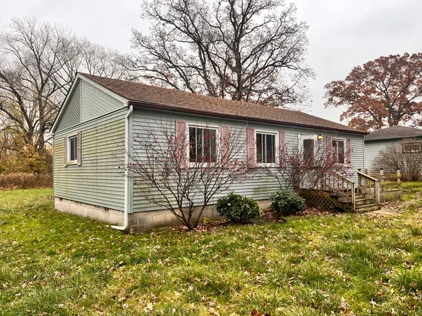 2265 Newton St, Lake Station, IN 46405