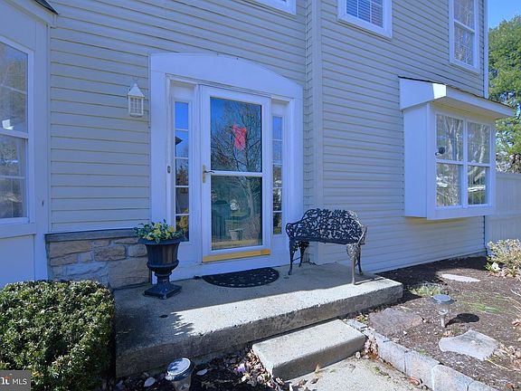 3rd image of 1646 Rockcress Dr