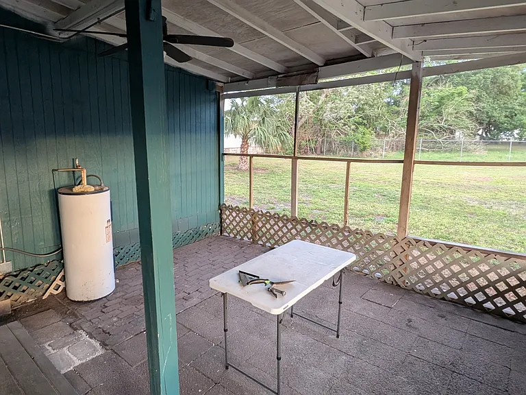 2915 Winter Lake Rd #B — Photo 8
