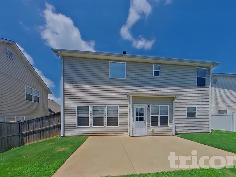 527 W Saddletree Dr — Photo 15