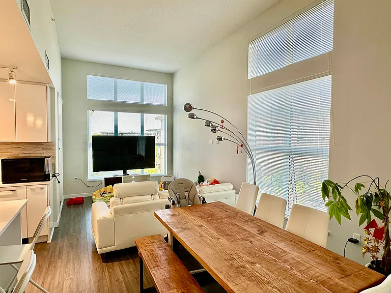 9551 Alexandra Rd #4XX — Photo 9