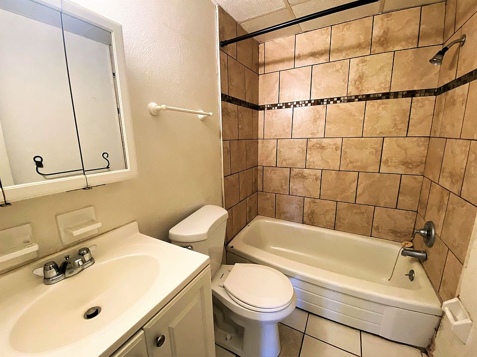 445 Walnut Street Apartment Rentals Springdale, PA Zillow