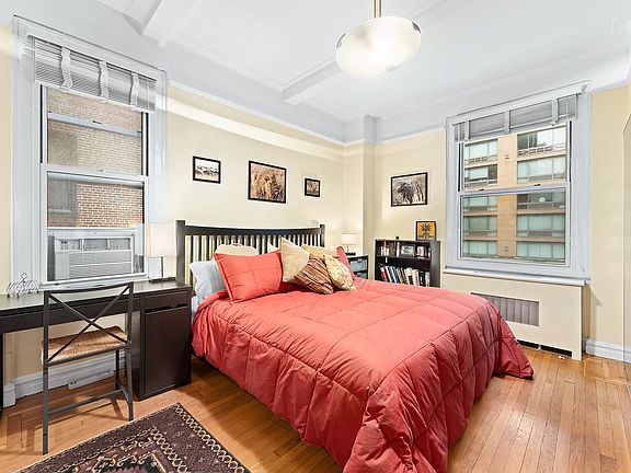 4th image of 201 W 89th St APT 4D