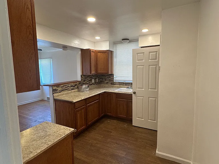 8218 Prest St — Photo 4