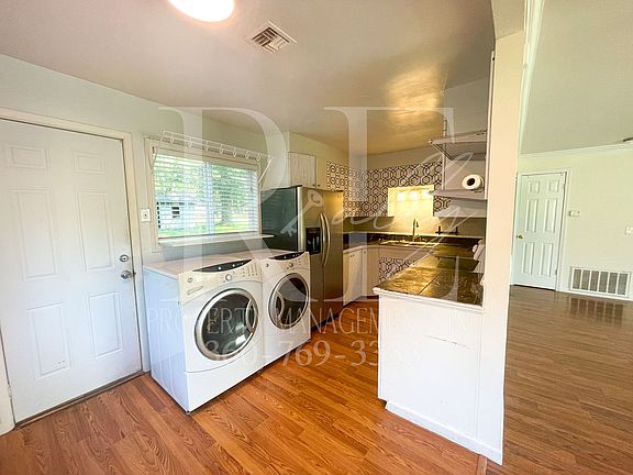 5th image of 5801 SW Northview Dr