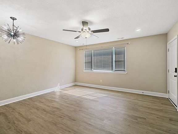 5th image of 111 Nicholson St #109B
