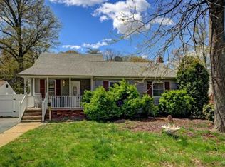 99 Star St, Iselin, NJ 08830