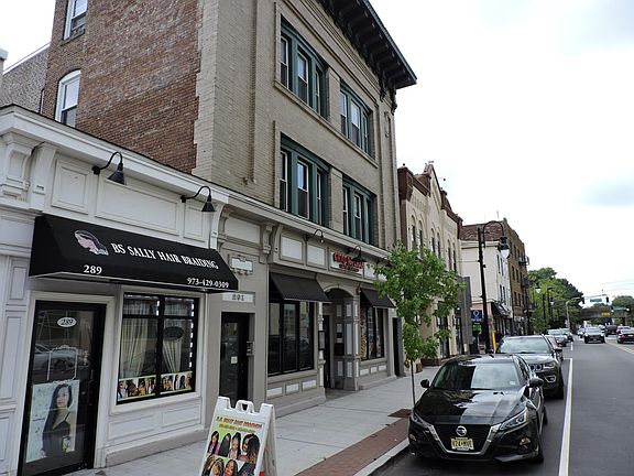2nd image of 289 Glenwood Ave #B