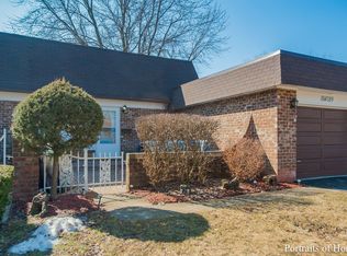 18W089 Williamsburg Ln, Villa Park, IL 60181