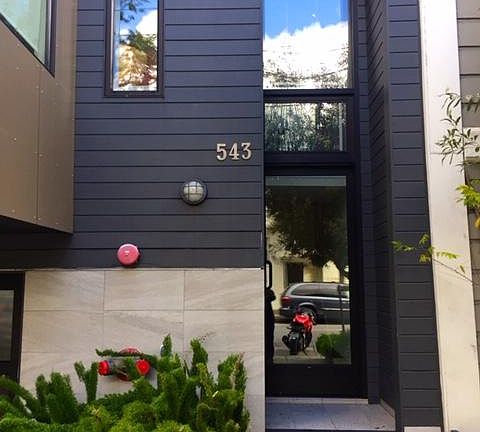 2nd image of 543 Grove St #3