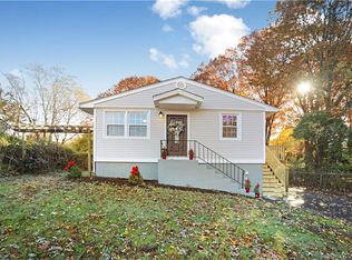 91 Highland Ave, East Haven, CT 06513
