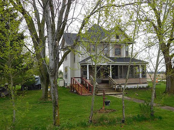 2nd image of 1133 S Beaumont Ave