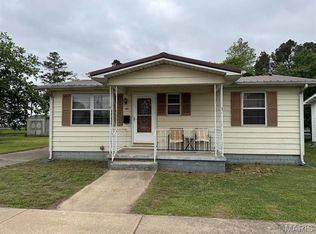 104 Day Ave, Bernie, MO 63822