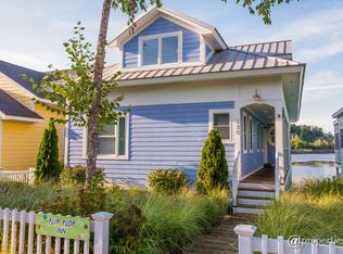 318 Beachwalk Ln, Michigan City, IN