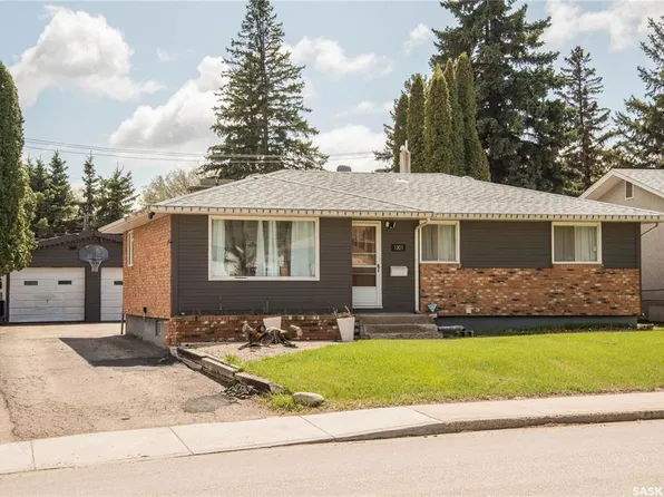 1301 33rd STREET W, Saskatoon, SK S7L 0X1