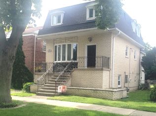 9117 Grant Ave, Brookfield, IL 60513