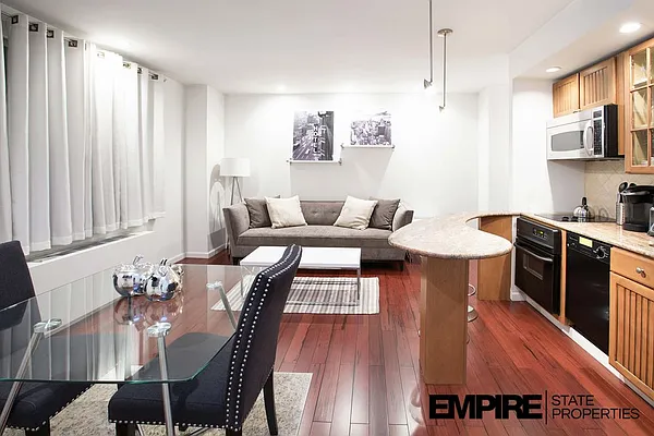 Rented by Empire State Properties | media 5