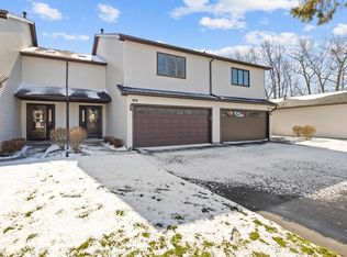 1185 Ridge Crest Dr, Victor, NY 14564