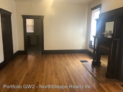 3rd image of 353 W 6th Ave