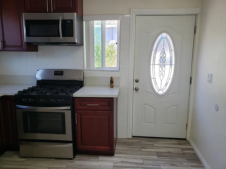 1608 Penn Mar Ave — Photo 4