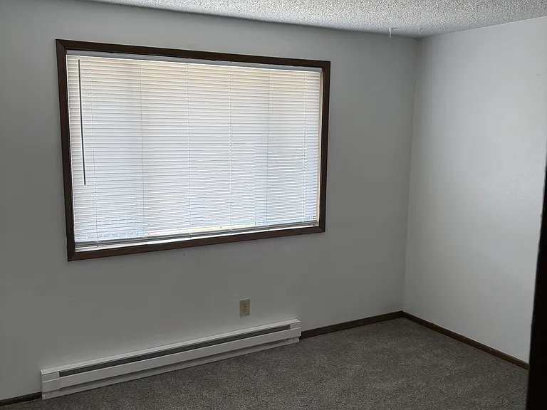 1522 S Balfour Blvd #1 — Photo 8
