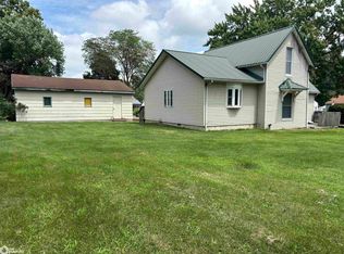 1401 W Finley Ave, Ottumwa, IA 52501