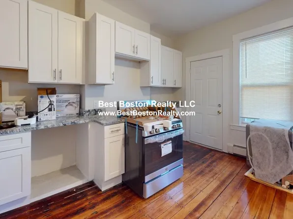 309 Hurley St #2, Cambridge, MA 02141