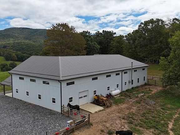 2nd image of 4068 Jackson River Rd