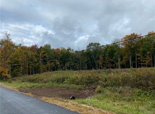 180 Rainbow Shores Rd, Pulaski, NY 13142