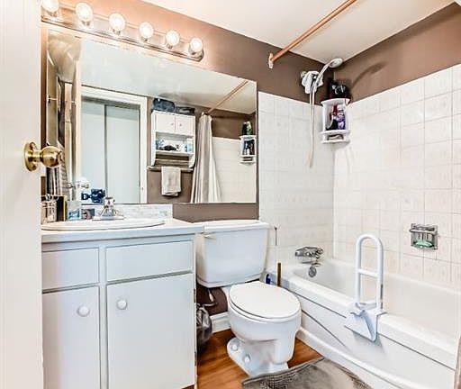 4th image of 4944 W Dalton Dr NW #112