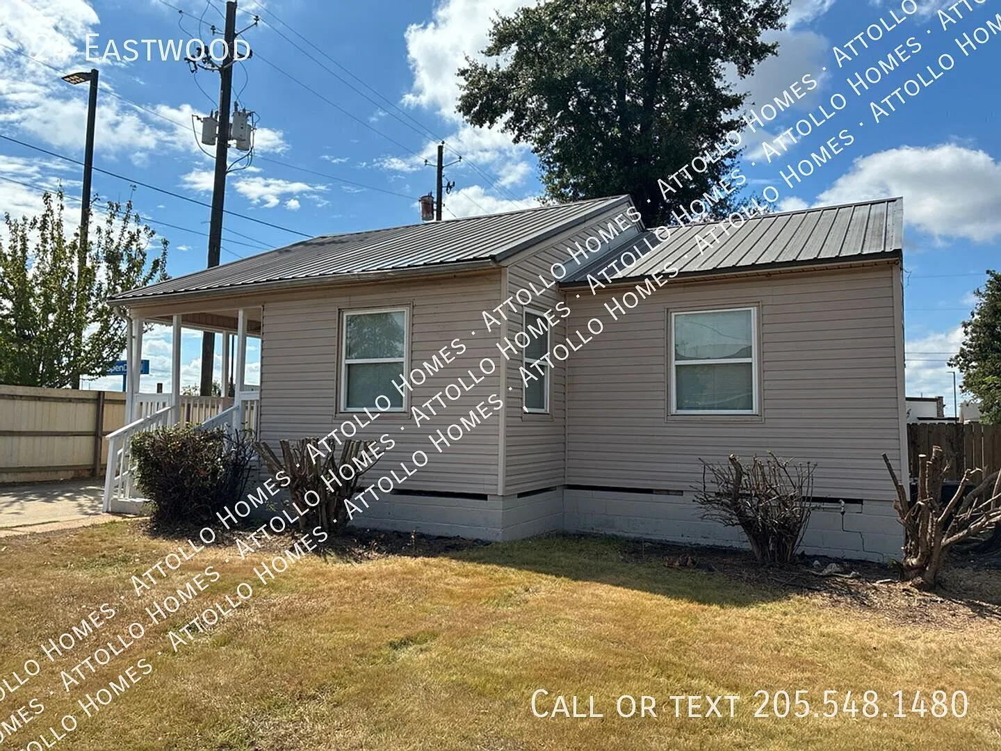 Newly Remodeled 3 Bedroom off Veteran's Memorial Parkway — Photo 2