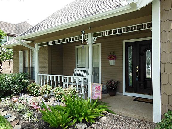 4th image of 7627 Creek Glen Dr