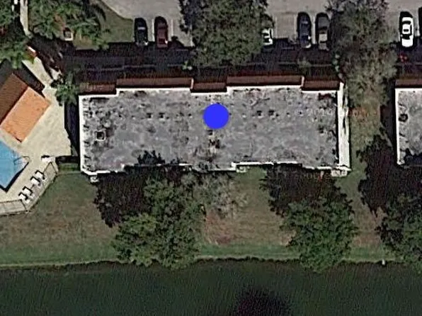 9415 NW 42nd St, Sunrise, FL 33351