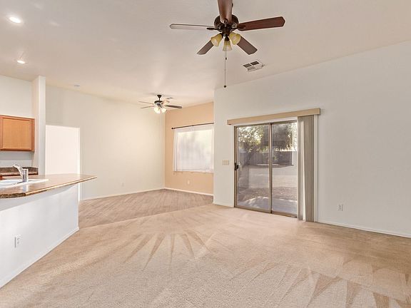 5th image of 26 S Quinn Cir Unit 5