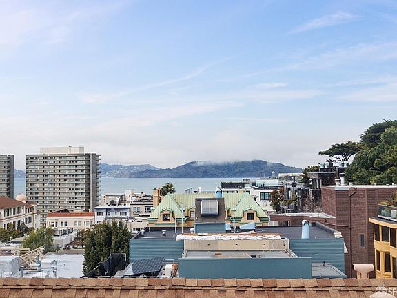 4th image of 1256 Lombard St