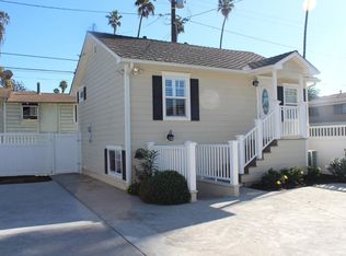 1030 Palm Ave, Huntington Beach, CA 92648