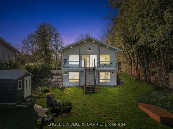 2371 Lakeshore Rd E, Oro Medonte, ON L0L 1T0