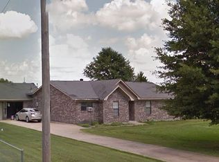 282 Railroad Ave, Beulah, MS 38726