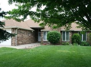 2026 E Cherryvale St, Springfield, MO 65804